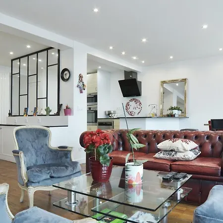 Spacieux Avec Terrasse 70m2 Parigi