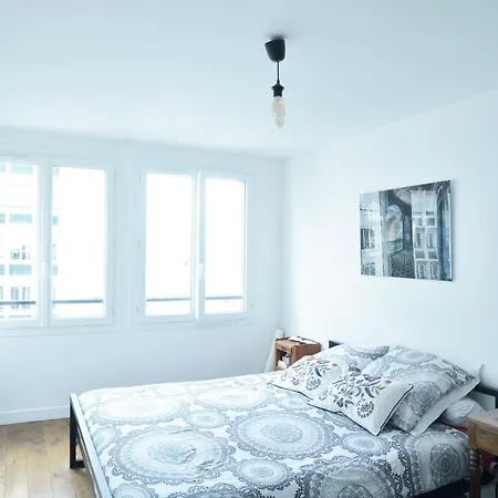Spacieux Avec Terrasse 70m2 Parigi