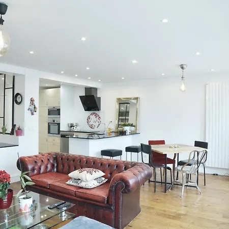 Spacieux Avec Terrasse 70m2